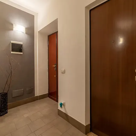 Chic At Magnagrecia Apartment